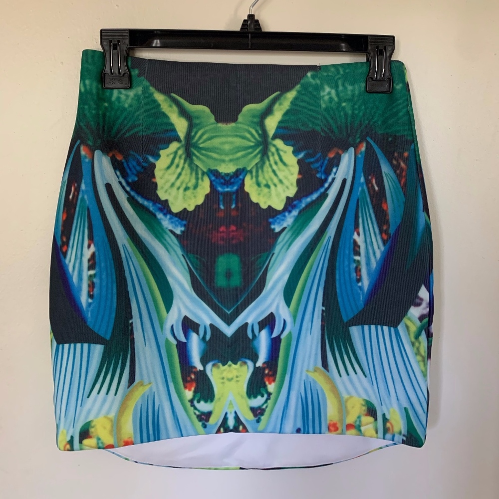 XeniaBodycon skirt print Georgia O'Keeffe inspired
